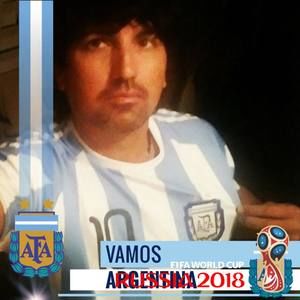 Meet your Posher, Edgardo